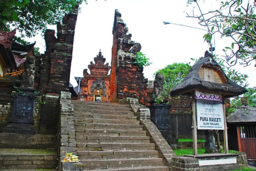 Đền Masceti-tripa