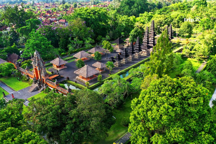 Đền Taman Ayun