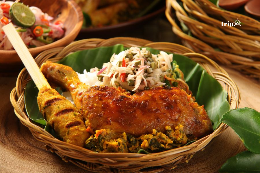 Món ăn Bali - Tripa