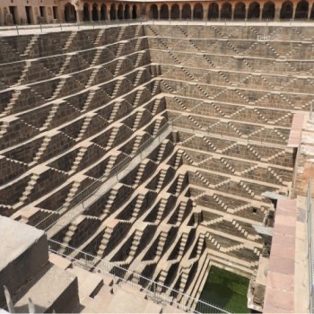 CHAND BAORI -GIẾNG BẬC THANG KỲ VĨ NHẤT THẾ GIỚI.