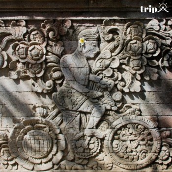 ĐỀN PURA MEDUWE KARANG - KIỆT TÁC ĐIÊU KHẮC ẨN MÌNH GIỮA BALI