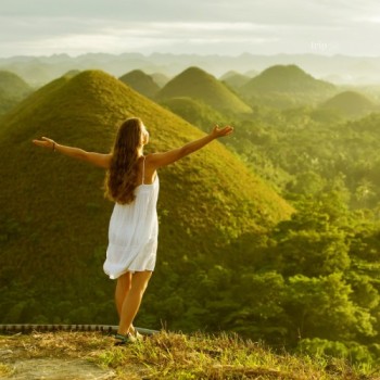 ĐỒI SOCOLA Ở PHILIPPINES: HÀNH TRÌNH TRONG THẾ GIỚI SOCOLA ĐỘC ĐÁO
