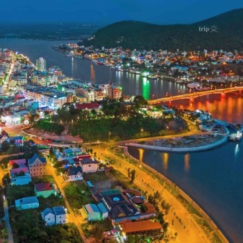 HÀ TIÊN THẬP CẢNH