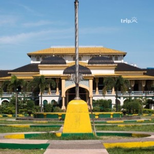 Land Tour Medan (Indonesia) 4N3D