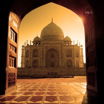 TAJ MAHAL- BIỂU TƯỢNG TÌNH YÊU VĨNH CỬU