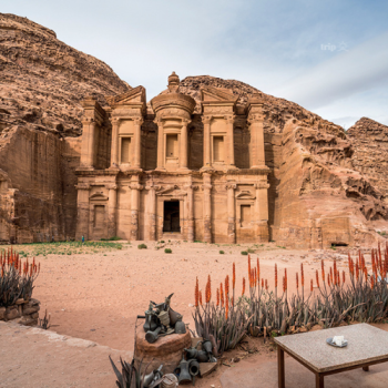 THÀNH CỔ PETRA: KỲ QUANG THẾ GIỚI CỦA JORDAN