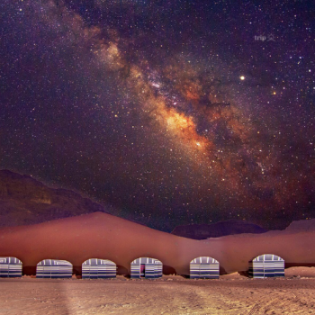 WADI RUM: THUNG LŨNG ÁNH TRĂNG Ở JORDAN